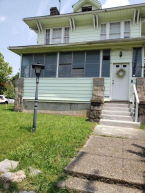D.C.'s Brookland house Pets are Welcome!
